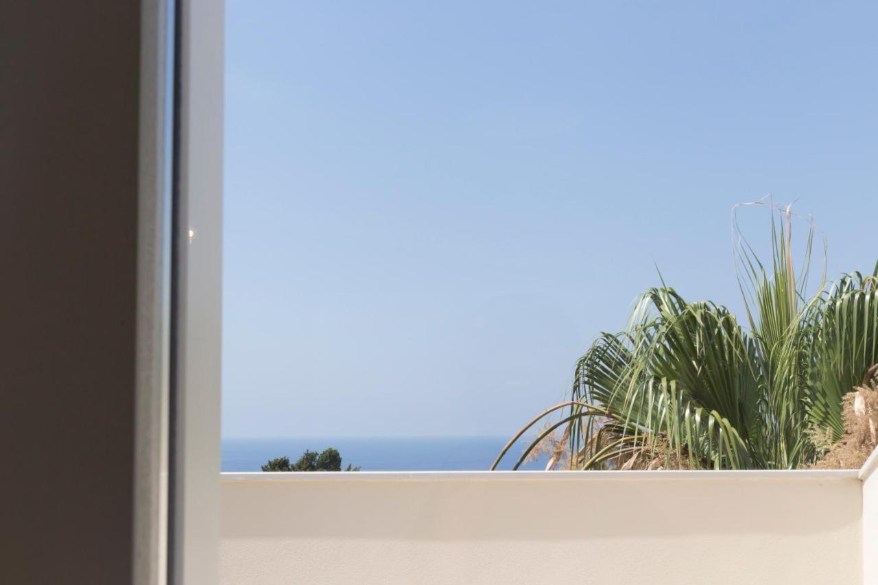 Suite Hotel L'Oasi Di Riaci (Adults Only) Санта-Доменика Экстерьер фото