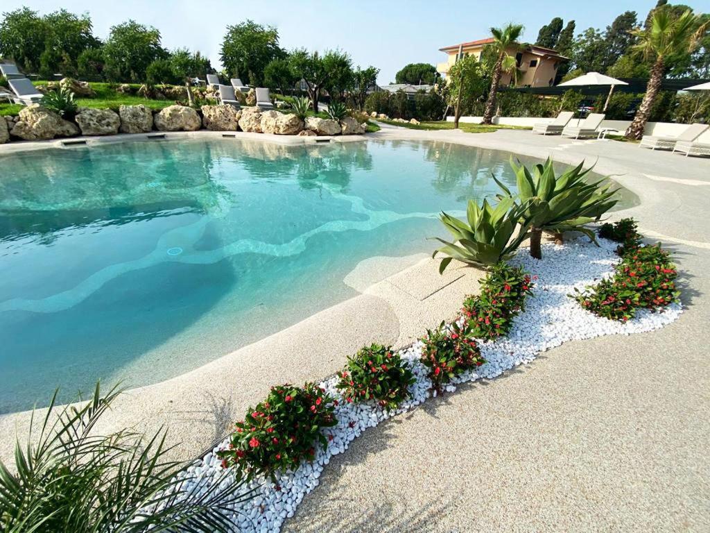 Suite Hotel L'Oasi Di Riaci (Adults Only) Санта-Доменика Экстерьер фото