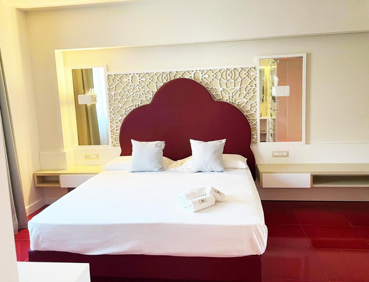Suite Hotel L'Oasi Di Riaci (Adults Only) Санта-Доменика Экстерьер фото