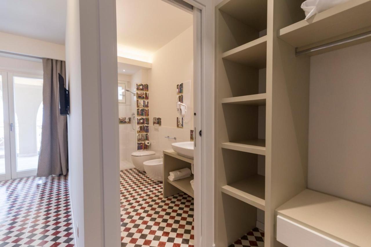 Suite Hotel L'Oasi Di Riaci (Adults Only) Санта-Доменика Экстерьер фото